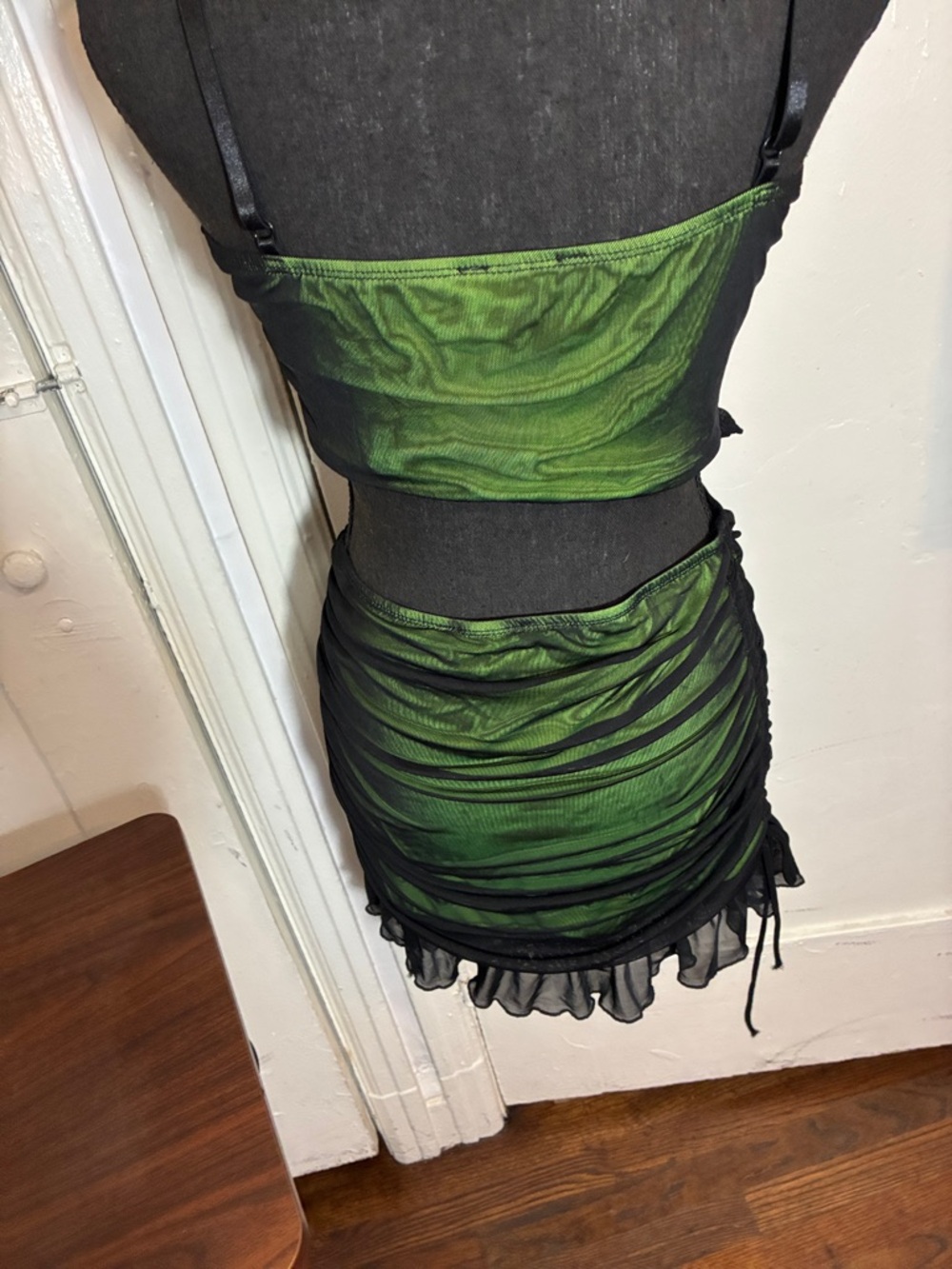 Current Mood Green and Black Ruched Mesh Mini Set - Picture 3 of 5